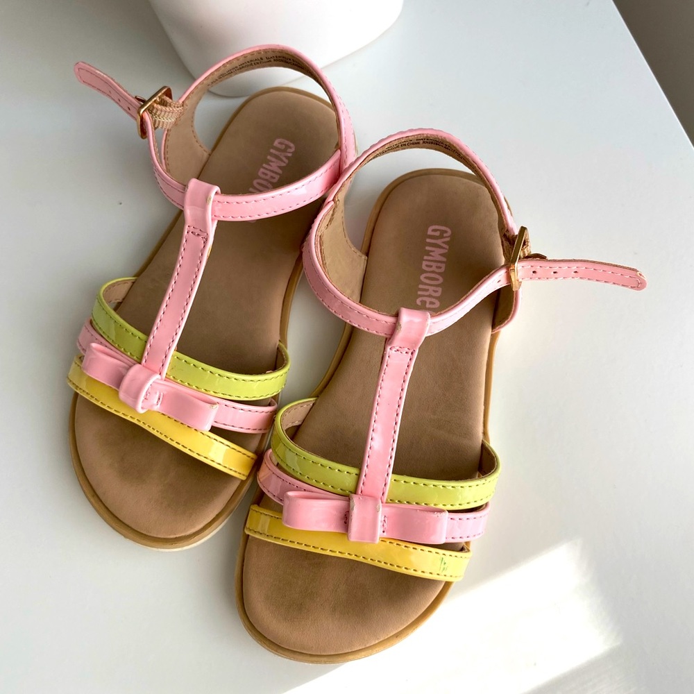 Gymboree toddler sandals size 9